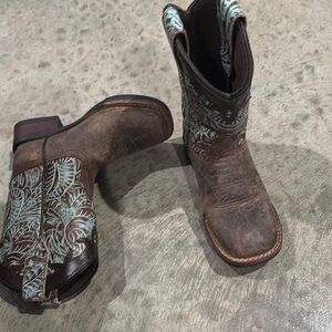 Roper Brown and Blue Ankle Booties with Embroidered Design